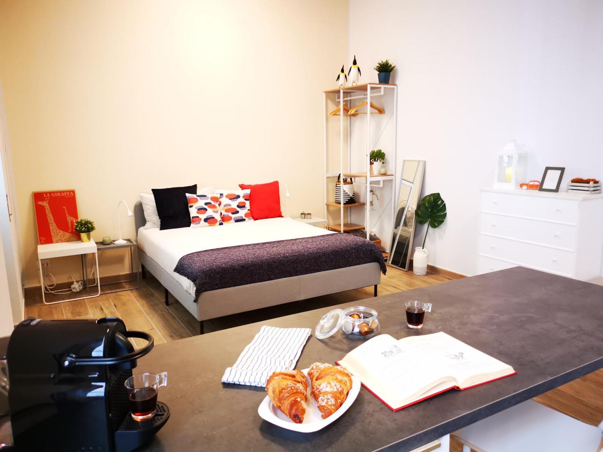 Spacious Apartment 50 Meters From The Metro Mediolan Pokój zdjęcie