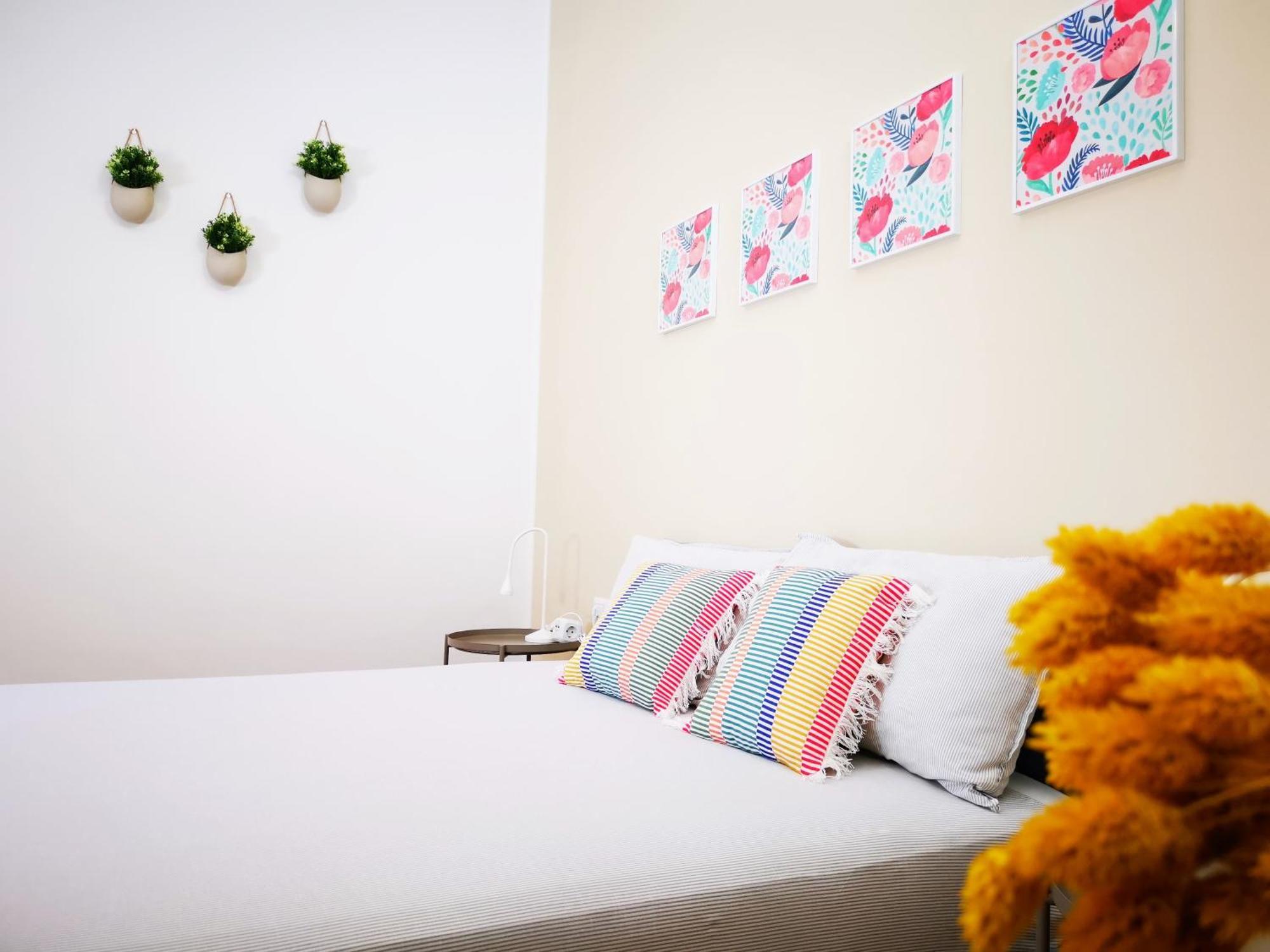 Spacious Apartment 50 Meters From The Metro Mediolan Zewnętrze zdjęcie